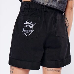 Mary Wyatt London shorts with gothic heart patch - please read description